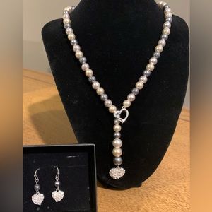 Sweet Pearlesque Lariat Necklace and Earrings Set, New In Box